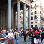 Tucci restaurant - パンテオン前で・・