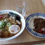 コンビニ&ランチ マスコ - 正油ラーメンとミニカレー