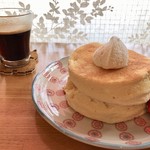 カフェ アリエッティ - プレーンパンケーキとコーヒーセットは50円引き