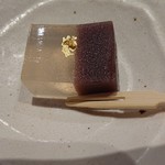 いけす円座 - 金箔あるだけで高級感あり