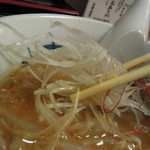 浅草名代らーめん 与ろゐ屋 - 【冬期限定 冬味噌らーめん】白髪ネギって合いますね...