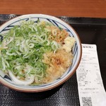 Marugame Seimen - かけうどん300円→200円