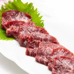 Zenseki Koshitsu E-Gomatsusakagyuusemmonten Yakiniku Kiwami - 