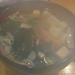 小判寿司 - 具だくさんのお吸い物（曇っていてごめんなさい）