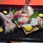 浜町 - サプライズの鯛の姿造り