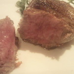 RRR　bistro  - 但馬牛　切ったところ