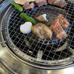 韓国式焼肉 MAYAKK CALVI - 