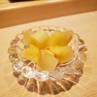 鮨 なんば 日比谷 - 自家製ガリ