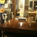 しゃぶしゃぶ はやし - テーブル席