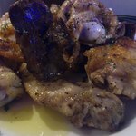 ワイン食堂 イナセヤ キッチン - 手羽先のコンフィ炭焼