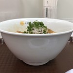 ラーメン屋 トイ・ボックス - いくつかの丼は「飯田商店」（そごう横浜店「全国愛されグルメ&駅弁めぐり」）
