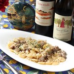 カーザ ドルチェ カーザ - サルシッチャとカリフラワーのオリキエッテ