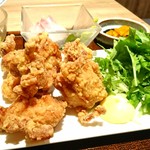 鮮魚釜飯 ヒカリ屋 - 唐揚げと刺身とデザート