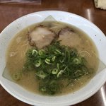 博多ラーメン　よかろうもん - ラーメン