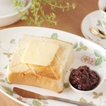 食パン専門店 DEAI THE BAKERY&CAFE - あんバタートーストセット