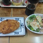 伊勢屋酒店 - 全体図。