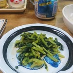 伊勢屋酒店 - サービスの漬物。