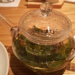 ラ・ターチ - レモンバームのハーブティー