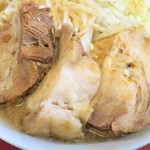 ラーメン二郎 - 豚