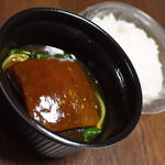 萬珍茶房 - 角煮丼（８８０円）２０１９年９月