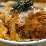 とんかつ うちの - ロースカツ丼・ご飯大盛（980円）
      