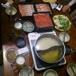 しゃぶ葉 武蔵小山 - 今回のダシは『しょうが和風ダシ』『白湯コラーゲン』