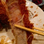 とんかつ檍 - 特ロースカツ　脂が滴るいいとんかつ(´▽`)ノ