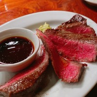 カルネジーオ イースト - 