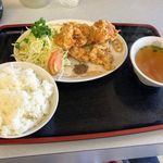 ひまわりラーメン  - からあげ定食