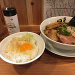 麺匠 中うえ - 鶏醤油そばと白鳳TGK