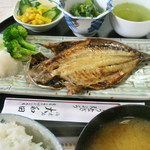 Oowada Shiyokudou - 焼魚定食（鯵）７００円