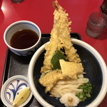 本格手打うどん おか泉 - 