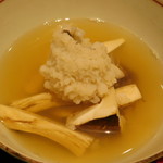 銀座 しのはら - 国産の松茸と鱧(はも)の料理のアップ