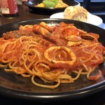 pasta家 - 漁師風トマトソース