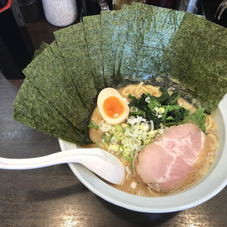 横浜とんこつらぁめん志_1