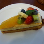 Dolci di Frutta NAGAO - 2012年2月　季節のフレッシュフルーツタルト650円