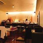 三栗 - 今日のカウンターはテイクアウトのお弁当で大賑わい