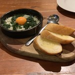 西千葉イタリアンカフェ DEAR FROM - 釜揚げしらすと生青海苔の和風アヒージョ/680円