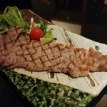 海と大地の旨いもん 旬鮮かぐら - 特選牛サーロイン炭火焼 500円(通常1800円？)