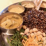 Spice&Dining KALA - なんか雑草あるな？ってシーアスパラ！？ｗｗ