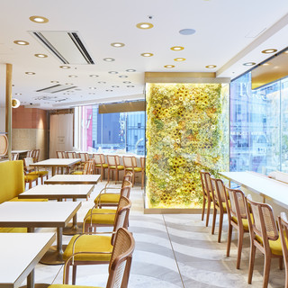 座席 ロクシタン カフェ 渋谷店 L Occitane Cafe 渋谷 カフェ 食べログ