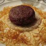 アピシウス - 国産和牛の半生ステーキ　アピシウス風