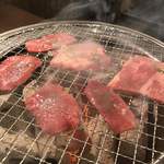 天満 肉焼屋 - 