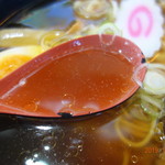 えびすラーメン - 醤油スープ