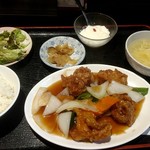 珉珉 - ご飯は半ライス