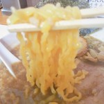 初代麺屋とのさき - 手もみ太麺…手ブルで手ブレ〜