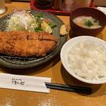 Tonkatsu Tonki - 上ロースカツ定食