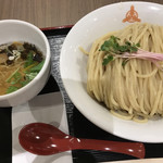 つけ麺専門店 三田製麺所 - 鯛だしつけ麺