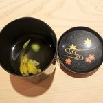 新ばし 星野 - 菊花のお吸い物