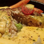 肉&チーズとハチミツ食べ放題 CHEESE MEAT GARDEN - 